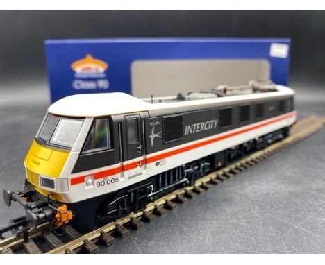Bachmann Branchline 32-610 Class 90 90005 "Financial Times" in Intercity Swallow livery - DCC Fitted - Tested Runner(700g)Lab