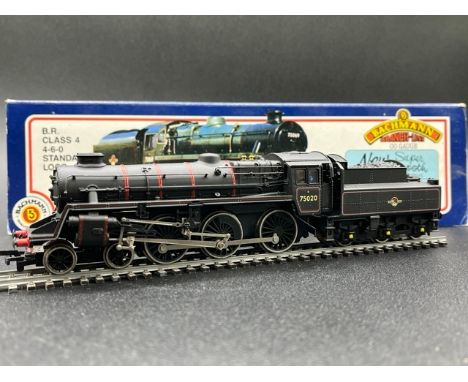 Bachmann Branchline 31-103 Standard Class 4MT 4-6-0 75020 with BR2 tender in BR lined black with late crest - Tested Runner(4