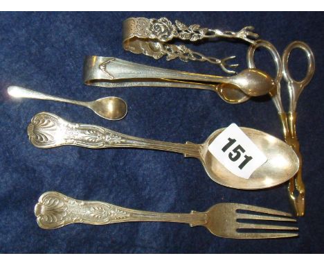 Hallmarked silver child's spoon & fork, two pair of silver sugar tongs etc