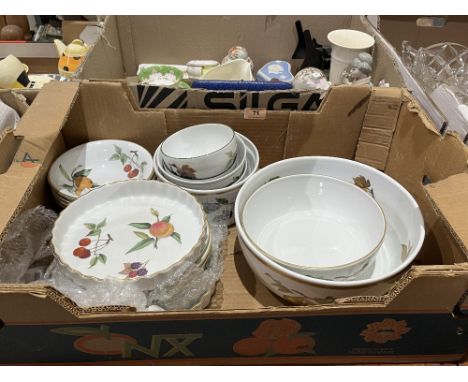 A box of Royal Worcester Evesham ceramics.
