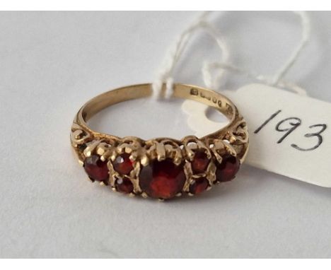 A Seven Stone Garnet Ring 9Ct Size N 1.8 Gms