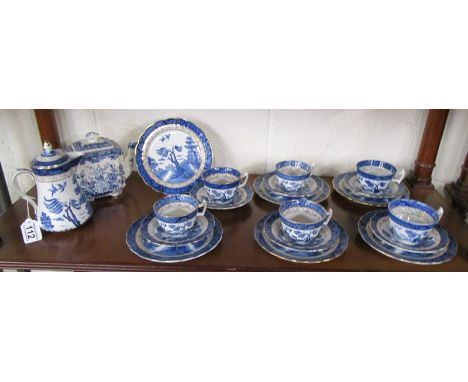 Booths 'Real Old Willow' tea service