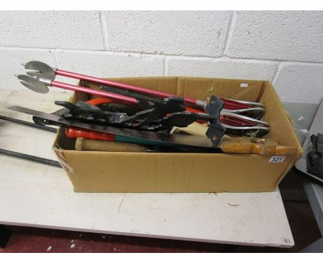 Box of tools to include 2 'Featherwate' shooting sticks