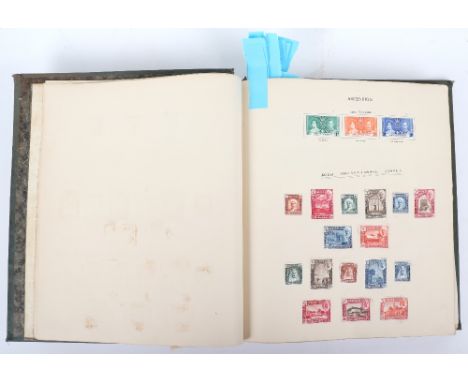 A New Age stamp album of British Commonwealth stamps m.m, including Hong Kong, Cooks Islands, Leeward Island, some complete s