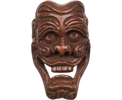 Konvolut aus 4 NetsukeBuchsbaumholz; ElfenbeinH. 2,5-5,8 cm
