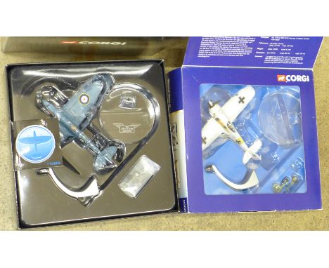 Two Corgi Aviation Archive die-cast aeroplanes, Supermarine Spitfire Type PR mark IB, AA31928, limited edition and Focke-Wulf