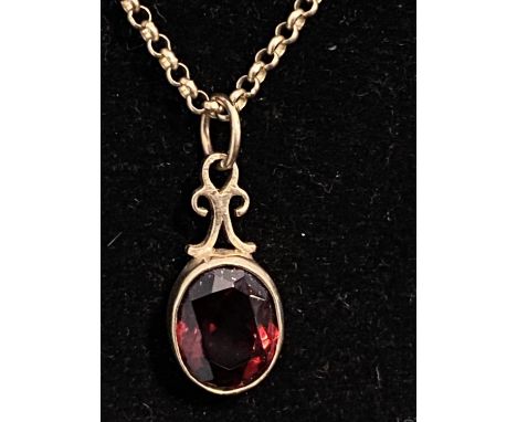 A hallmarked 9ct gold chain with white stone pendant 3.91g 