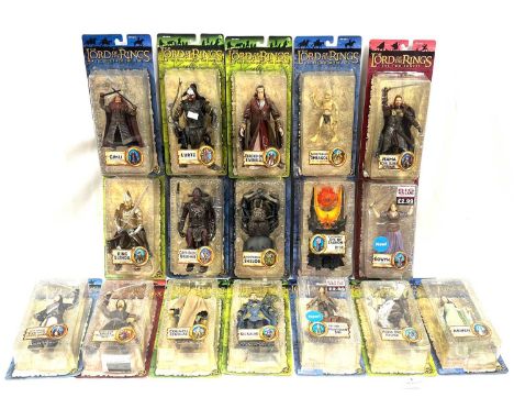 Toy Biz Lord of the Rings 6" figures x 17 MIB including Shelob, Eye of Sauron, Ringwraith, Minas Tirith Citadel Guard, King E