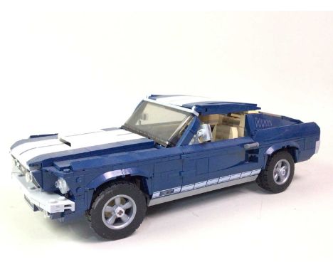 LEGO 10265 CREATOR FORD MUSTANG MODEL CAR, AND A 10269 CREATOR HARLEY DAVIDSON FAT BOY MODEL BIKE no boxes or instructions