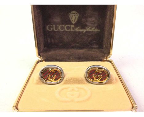 PAIR OF GUCCI CUFFLINKS AND OTHERS, including a silver wedding ring and silver braceletQty: 3