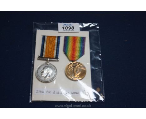 A pair of WWI medals to: PTE. G.W. Jones. Worc. R.
