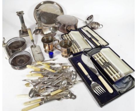 Various early 20thC metalware, silver plated ware, Old Sheffield Plate, etc.  to include an oval box with ropetwist and gadro