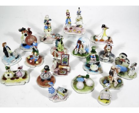 Various Piva Pastel Ceramica Italian figures of clowns, to include one playing squeeze box, 7cm H, etc. (a quantity) 