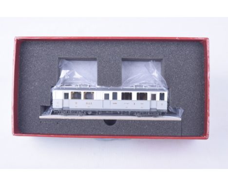 A boxed Lemaco Prestige Models HO gauge MOB BCFe4/411 electric rail carIn light grey and white livery, HOm-023.