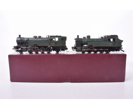 Two Continental HO gauge steam locomotivesComprising a Fleischmann 0-10-0 tank locomotive no. 08829 in green FY livery and a 