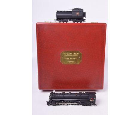 A boxed Limited Edition True Line Trains Platinum Series First ReleaseU-2-g 4-8-4 locomotive no. 6219 with eight wheel tender