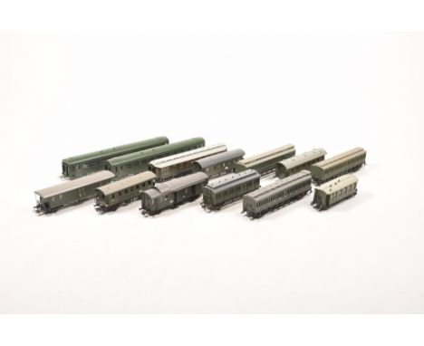Thirty-seven unboxed HO gauge coaches By various makers, including Fleischmann & Rivarossi comprising twelve in brown livery 