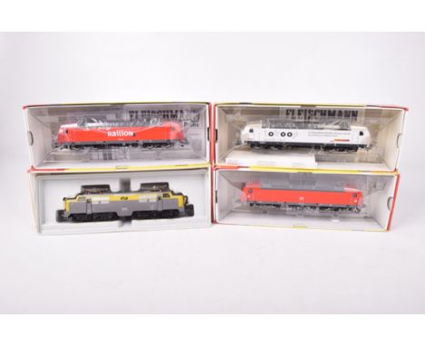 Four boxed Fleischmann electric locomotives904320 German goods taxi, 4372 locomotive no. 1215 in silver grey/yellow livery, 8