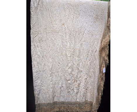 VINTAGE CREAM EMBROIDERED PIANO SHAWL with fringing