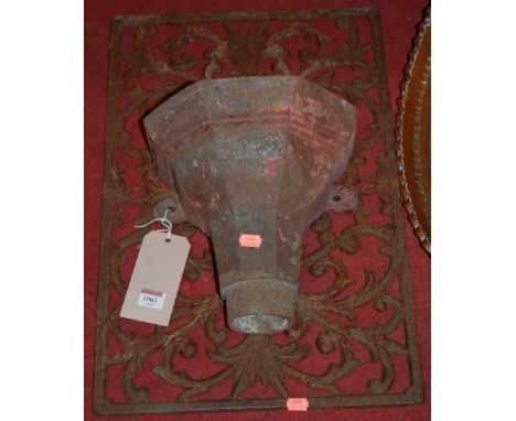 A Victorian cast iron water hopper, and a Victorian cast iron grille (2)