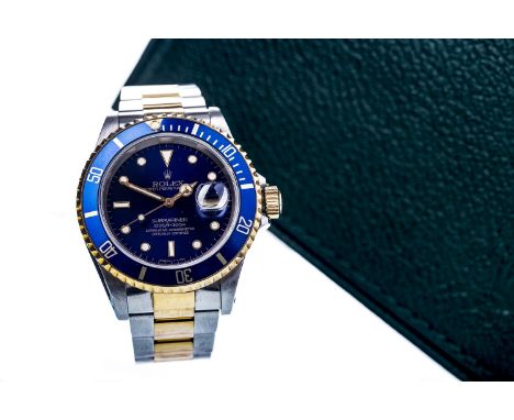 GENTLEMAN'S ROLEX OYSTER PERPETUAL DATE SUBMARINER STAINLESS STEEL BI COLOUR AUTOMATIC WRIST WATCH, model number 16613, seria