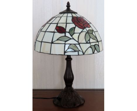 Tiffany style decorative table lamp with shade. Approx. 47cm H

Reasonable used condition, not tested for working 