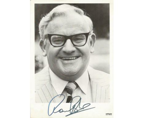 Ronnie Barker signed 8x6 b/w photo. Lovely 8x6 black and white portrait photo autographed by the late great comedian Ronnie B