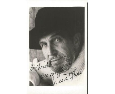 Vincent Price signed 6 x 4 inch b/w portrait photo dedicated to Christy Good condition. All signed items come with Certificat