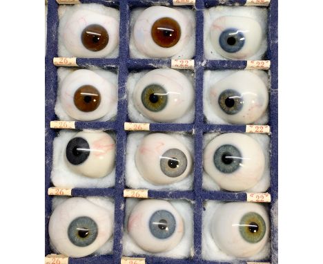 Collection of 12 antique / vintage prosthetic glass eyes 
