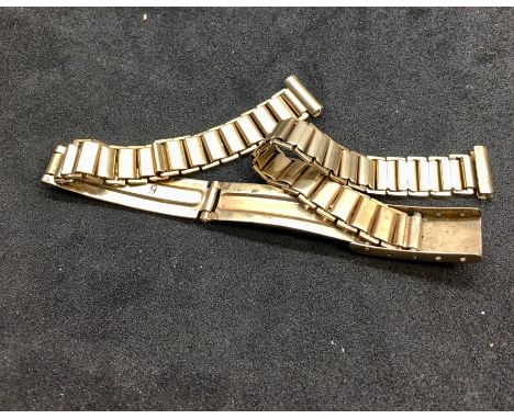 Vintage Ladies 9ct Gold Rolex watch bracelet measures approx 8mm wide and 21cm long when opened out not hallmarked but has be