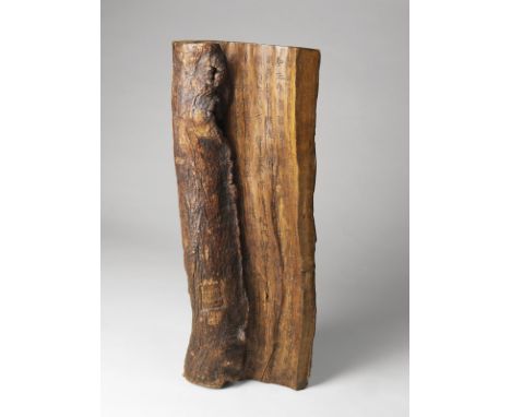Chinese Art An incised huanghuali trunk China, Qing dynasty, 19th century . . Cm 26,00 x 70,00.