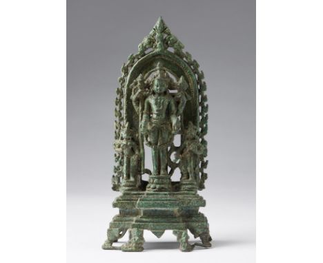 Indian Art A bronze figure of Vishnu North Eastern India, Pala period, 11th century . . Cm 7,40 x 16,00 x 5,50. Provenance: P