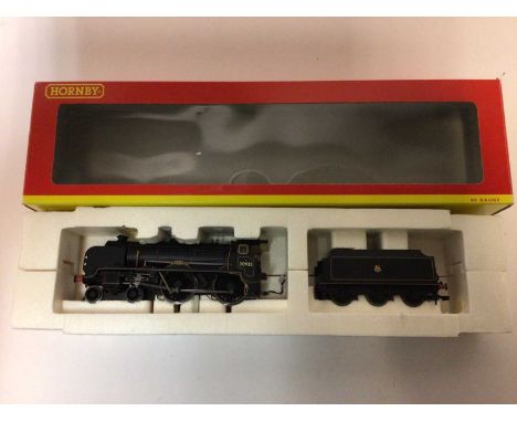 Bachmann OO gauge Class E4 473 Southern Green, 35-076, Class 64XX GWR 6407 (end flap missing), Modified Hall Class 7904 BR li