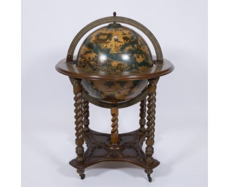 Bar in the shape of a globe made of printed metal on twisted legs, circa 1970Bar in de vorm van een wereldbol gemaakt van bed