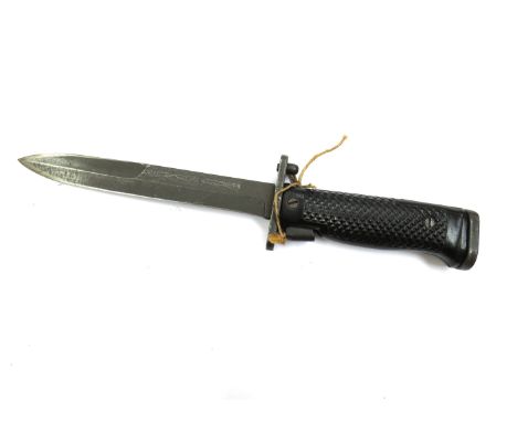 A US post-1953 M5A1 Milpar bayonet, no scabbard