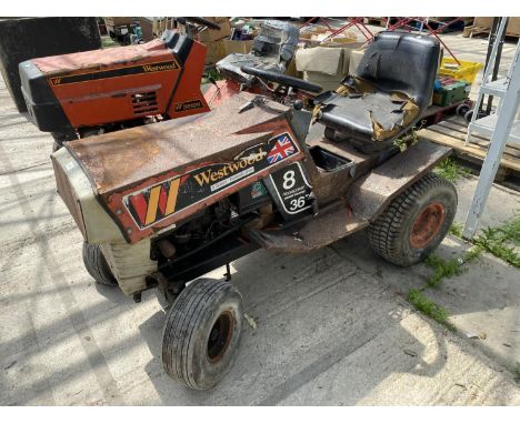 A WESTWOOD 5 SPEED TRANSAXLE-DRIVE COMPACT TRACTOR 
