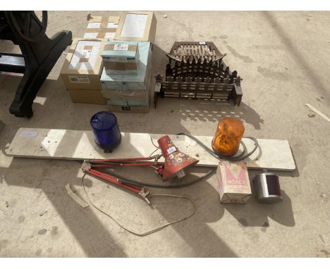 AN ASSORTMENT OF ITEMS TO INCLUDE A FLASHING LIGHT BOARD AND AN ANGLE POISE LAMP 