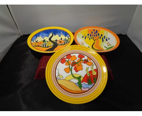 THREE LIMITED EDITION WEDGEWOOD CLARICE CLIFF PLATES 
