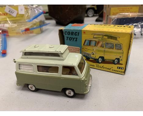 A BOXED CORGI 420 FORD THAMES AIRBORNE CARAVAN 