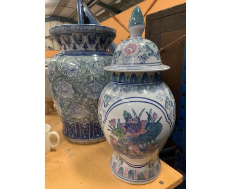 AN ORIENTAL LIDDED POT AND A CERAMIC JARDINIERE STAND A/F 