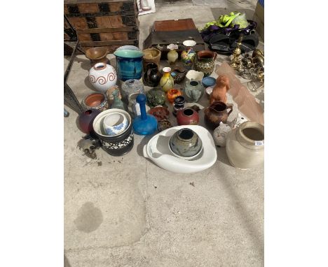 A LARGE QUANTITY OF CERAMIC PLANTERS AND POTS 