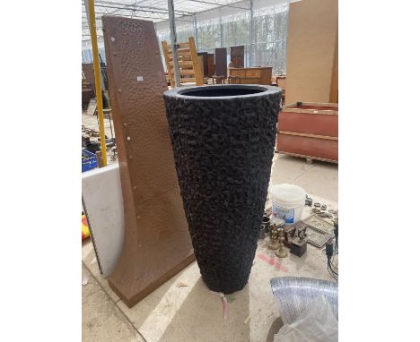 A LARGE DECORATIVE CERAMIC PLANTER IN A VOLCANIC ROCK STYLE (H:120CM) 