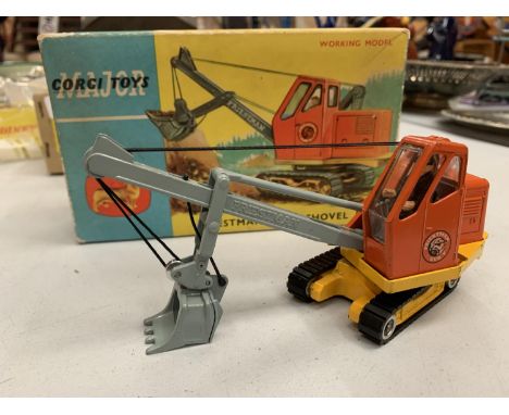 A BOXED CORGI 1128 PRIESTMAN CUB SHOVEL 