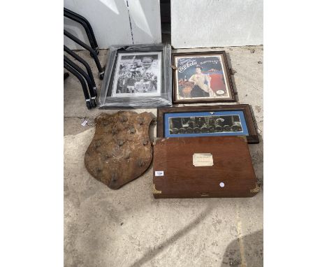 AN ASSORTMENT OF ITEMS TO INCLUDE A SIGNED IMAGE OF TOMMY DOCHERTY AND RON ATKINSON, A COCA-COLA PRINT AND A TREEN BOX ETC 