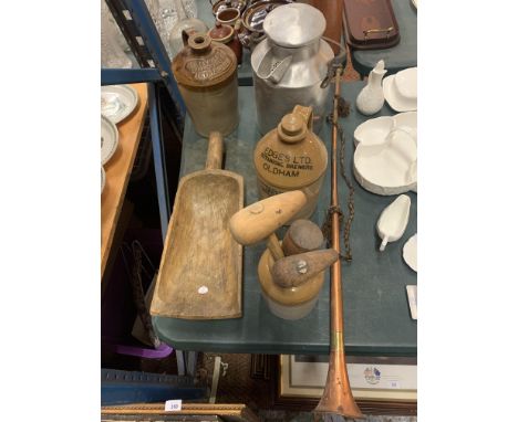 A QUANTITY OF VINTAGE ITEMS TO INCLUDE A WOODEN FLOUR SCOOP, A BUGLE AND EARTHENWARE FLAGONS ETC 