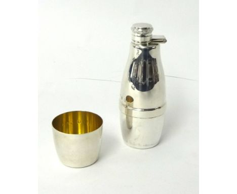 Modern silver flask and cup 1977 Jubilee, 206g (two part)