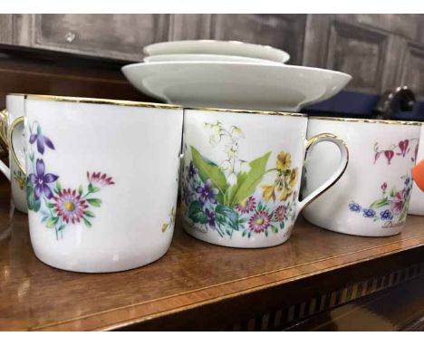 LOT OF MIXED CERAMICSincluding Rosenthal studio line, cups and saucers, etc