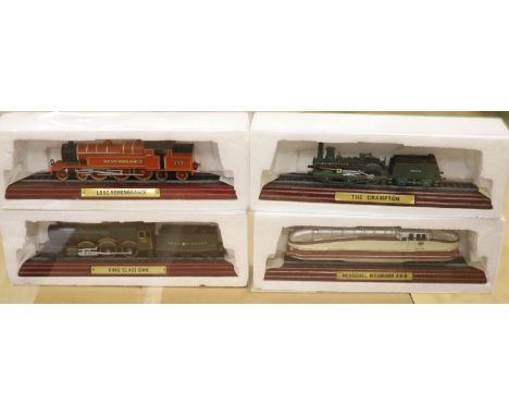 Three Hornby Railways/Royal Doulton collectors train packs and eight collectors models of locomotives, the Royal Doulton plat