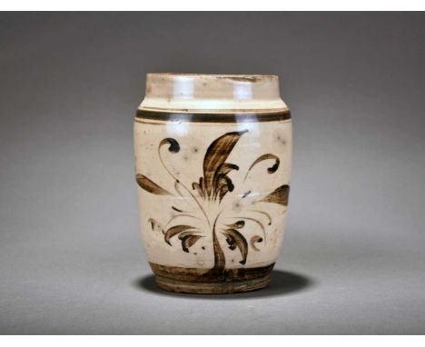 A Chinese cizhou jar, Song DynastyOf cylindrical form with slightly recessed rim and foot ring, decorated with simple brushed