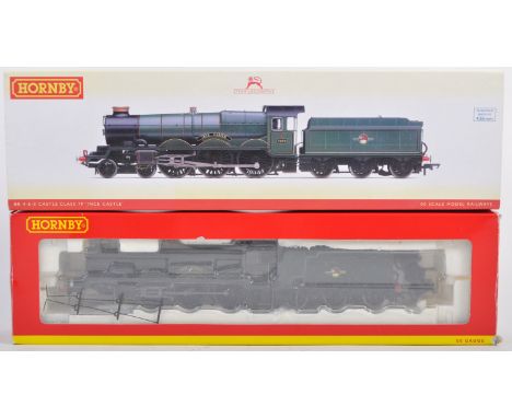 An original Hornby 00 gauge model railway trainset locomotive engine No. R2850 British Railways 4-6-0 Castle Class 7P ' Ince 